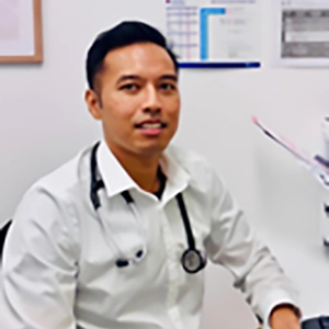 Dr Tha Aung