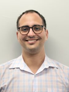 Dr Yan Carvalho